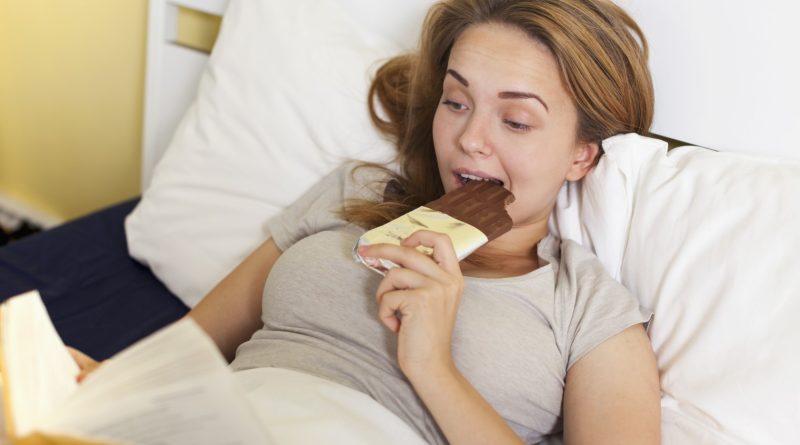 Here's why science says your PMS cravings are totally fine