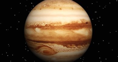 Jupiter is bigger than some stars, so why don't we have a second Sun?