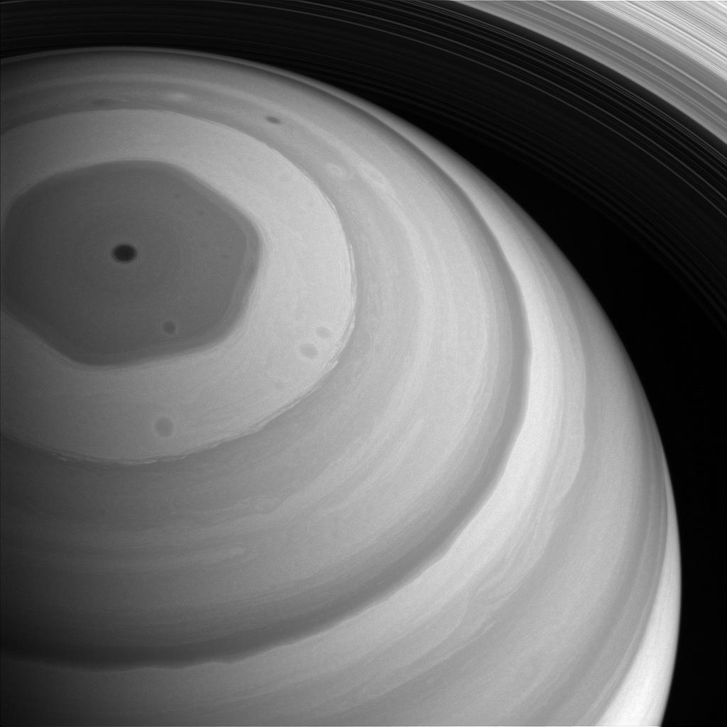 Saturn's northern polar vortex captured by Cassini Saturn's northern polar vortex captured by Cassini