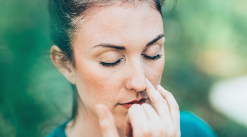 The Annoying Reason Why Only One Side of Your Nose Is Blocked At A Time