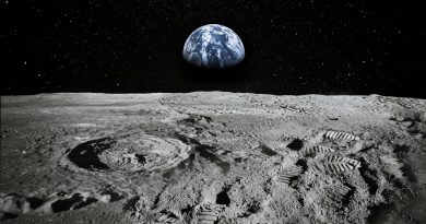 This simple explanation shows how far away the Moon really is