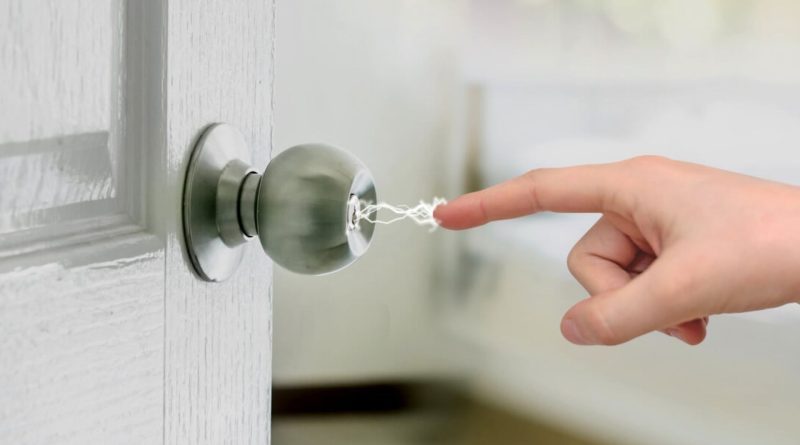 Here's why those annoying shocks from static electricity happen